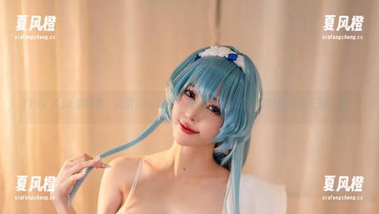 Tiny Asa Tiny Asa的睡衣,无敌cos技能,画面太美,连她家的猫都得左顾右盼!